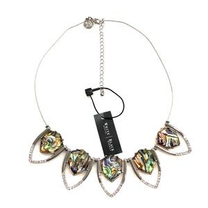 NWT WHBM STATEMENT NECKLACE